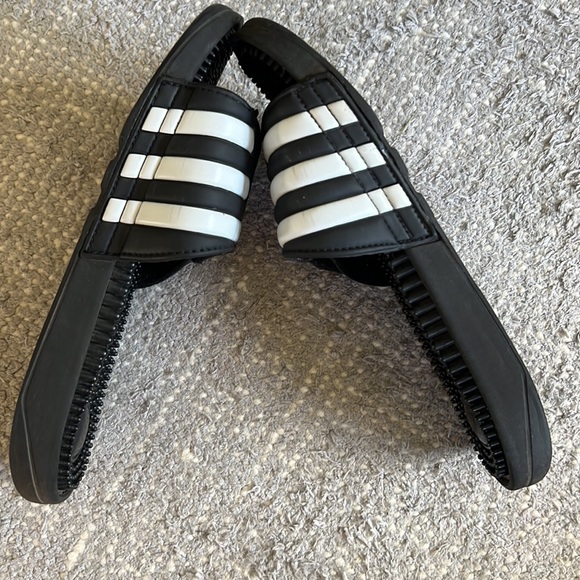 mens adidas velcro slides